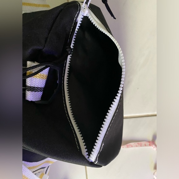 VGK / FIESTA HOTEL Duffle Bag : Brand New but no tags - Picture 5 of 8